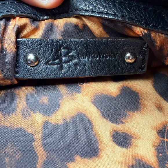 B Makowsky Black Pebbled Leather Hobo Shoulder Bag Slouchy Belted Style - Picture 13 of 13